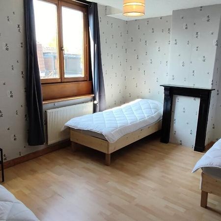 Maison Ronchin/Lille - Proche Toutes Commodites Exterior photo